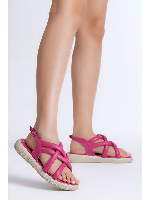 TONNY BLACK Kadın Fuşya Cilt Çapraz Çift Bantlı Sandalet - S000051364-18686