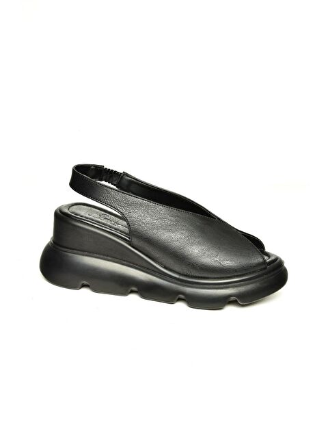 Fox Shoes U3122550 Siyah Kadın Sandalet - S000369370-19351