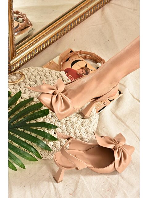 Fox Shoes Ten Kurdele Detaylı Kadın Topuklu Ayakkabı K922164809 - S000044565-26407