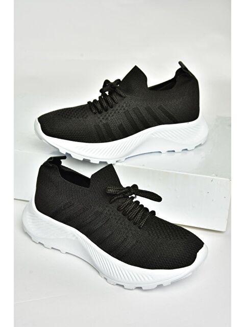 Fox Shoes U2390040 Siyah/Beyaz Kadın Sneakers - S000369401-37424