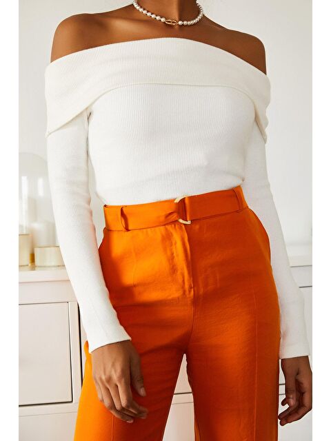 Xhan Beyaz Madonna Yaka Kaşkorse Kazak 2KXK3-45850-01 - S000029139-20063