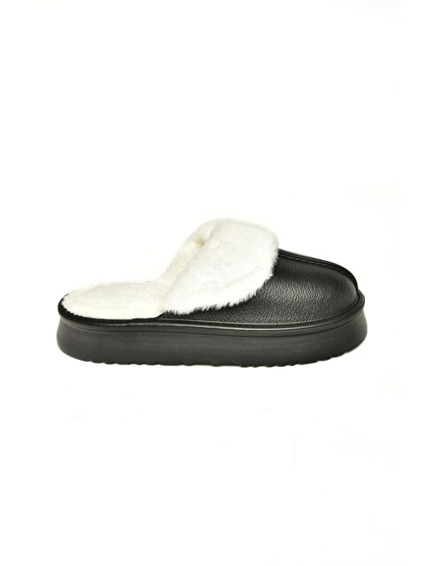 Fox Shoes T918264209 Siyah Kadın Terlik - S000314543-19351