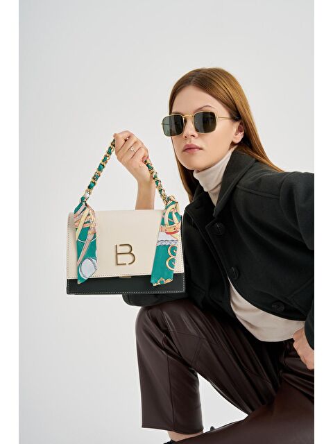 Lucky Bees Fular Aksesuarlı Kadın El ve Omuz Çantası - S000115437-18194