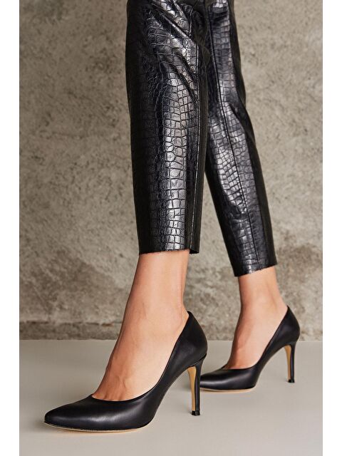 Ziya Ayakkabı Kadın Hakiki Deri Topuklu Ayakkabı 1331003Z4292 Siyah - S000071504-19351