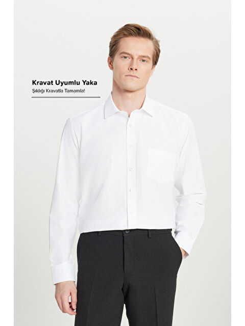 AC&Co / Altınyıldız Classics Erkek Beyaz Kolay Ütülenebilir Non-Iron Pamuklu Comfort Fit Geniş Kesim Klasik Yaka Gömlek - S000394628-20063