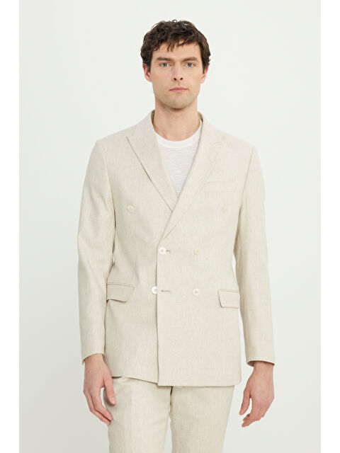 Altınyıldız Classics Erkek Bej Keten Slim Fit Dar Kesim Kırlangıç Yaka Desenli Torba Cepli Kruvaze Takım Elbise - S000422845-19928