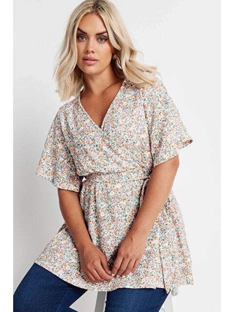 Stil Diva Büyük Beden Kısa Kollu V Yaka Önü Kuşaklı Desenli Eteği Bollaşan Bluz 321935 - S000380020-19965
