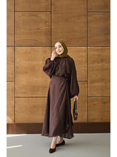 Locco Moda Kadın Tül Detay Pelerinli Etekli Takım Kahverengi