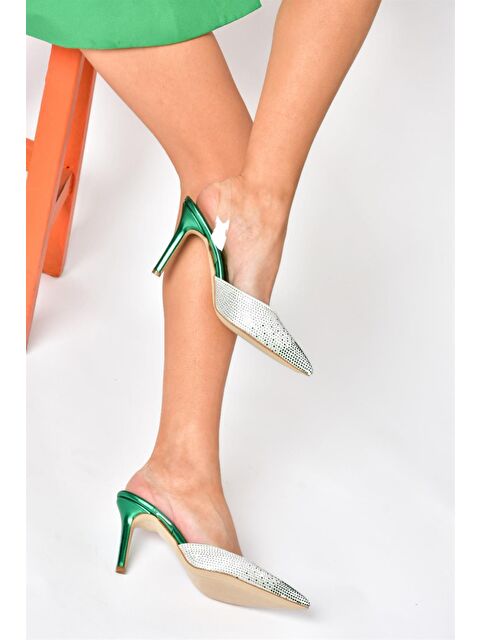 Fox Shoes P931536209 Yeşil Sivri Burun İnce Topuklu Kadın Ayakkabı