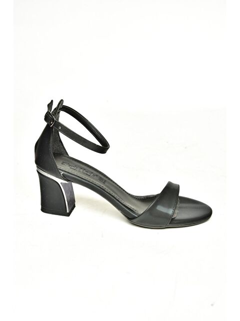 Fox Shoes U8202315 Siyah Kadın Topuklu Ayakkabı - S000369316-19351