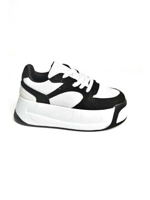 Fox Shoes U9732190 Siyah Kadın Sneakers - S000356795-37424