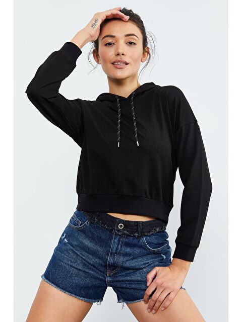 Tommylife Siyah Uzun Kol Rahat Form Kapüşonlu Kadın Sweatshirt - 97115