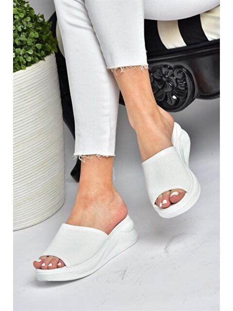 Fox Shoes P713330409 Beyaz Kadın Terlik - S000052287-20063