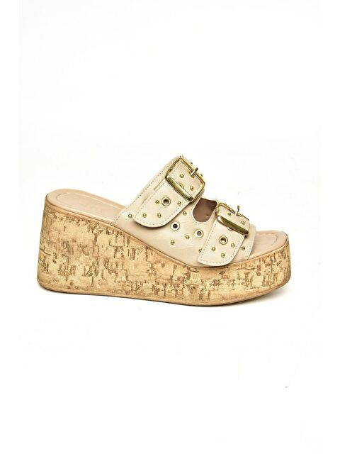 Fox Shoes U9967535 Bej Kadın Dolgu Topuklu Ayakkabı - S000356313-19928
