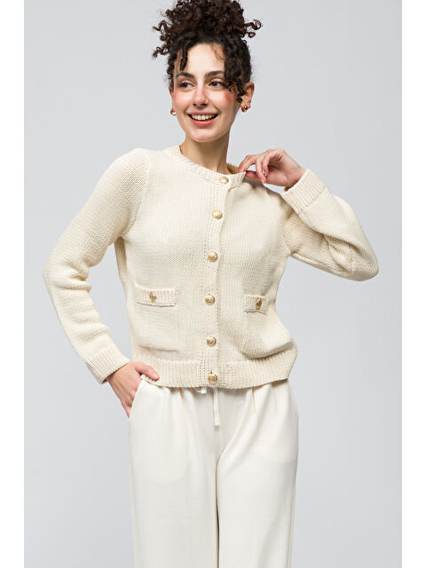 Dexia Ravello   Düz Düğme ve Cep Detaylı Triko Hırka   Ekru Renk - S000337723-19965