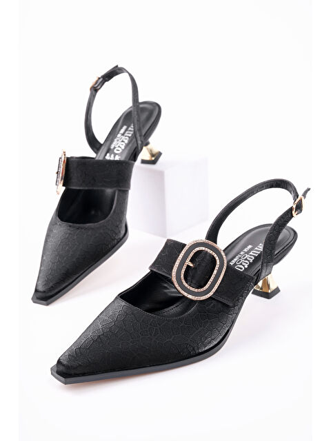 Muggo MARİANA Toka Detaylı Kadın Günlük Klasik Topuklu Ayakkabı - S000350179-19351