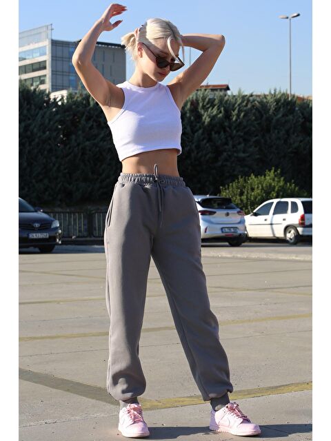 Madmext Kadın Boyalı Gri Beli Lastikli Şardonlu Eşofman Altı Mg1568 - S000030632-20600