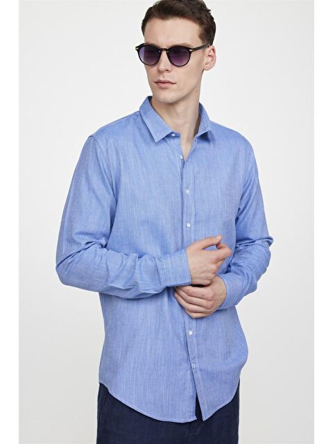 TUDORS Slim Fit Uzun Kol Keten Efekt Düz Biyeli Mavi Gömlek