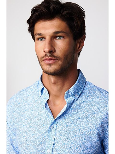 TUDORS Slim Fit Baskılı Desenli Kolay Ütü Yaka Düğmeli Beyaz Gömlek - S000103684-20063