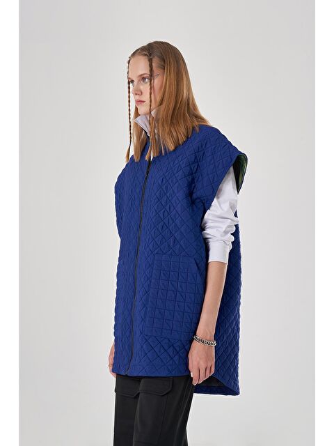 Mizalle Kapitone Over Saks Yelek - S000053031-23710