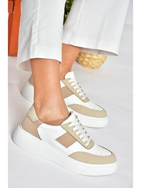 Fox Shoes P274048809 Beyaz/Bej Kadın Sneakers