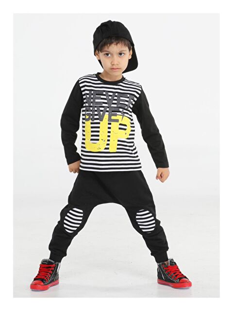 Casabony Up Çizgili Erkek Çocuk Pantolon + Tişört Takım - S000043302-19351
