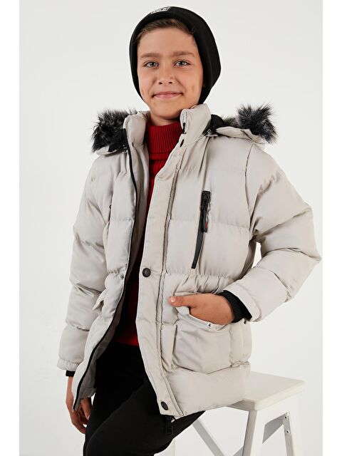 Lela İçi Peluş Astarlı Çıkarılabilir Kapüşonlu Suya Dayanıklı Kışlık Mont 5760022 - S000000630-25636