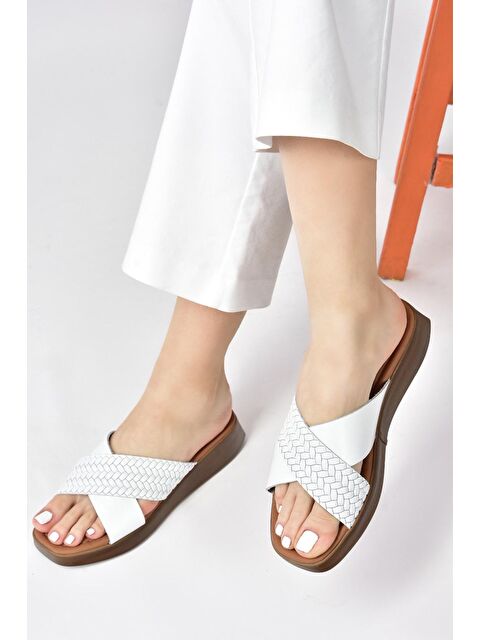 Fox Shoes M291049903 Beyaz Kadın Terlik - S000052311-20063