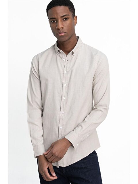TUDORS Slim Fit Uzun Kol Biyeli Yaka Düğmeli Keten Erkek Gömlek
