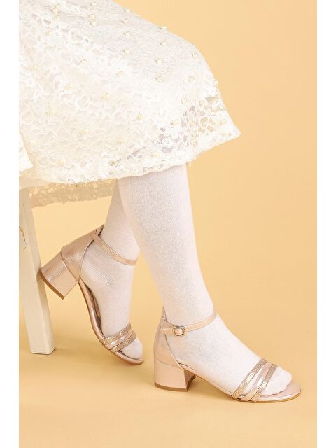 Kiko Kids Helena Vakko Günlük Kız Çocuk 3 Cm Topuklu Sandalet Abiye Ayakkabı - S000010086-23490