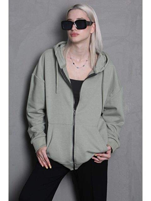 Madmext Mint Yeşili Kapüşonlu Basic Sweatshirt Mg1900 - S000056774-17259