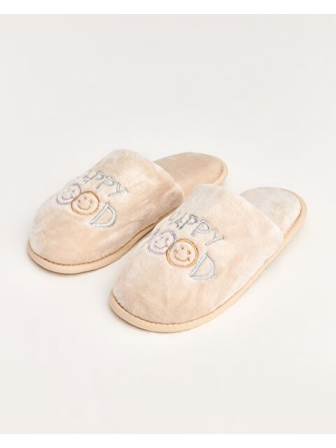 Chirpy Kadın Nakışlı Terlik - MOOD - S000252884-19928