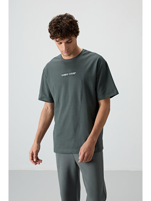 Air Jones Haki Pamuklu Kalın Yüzeyi Dokulu  Fit  Baskılı Erkek Tişört - 88372 - S000161501-18547