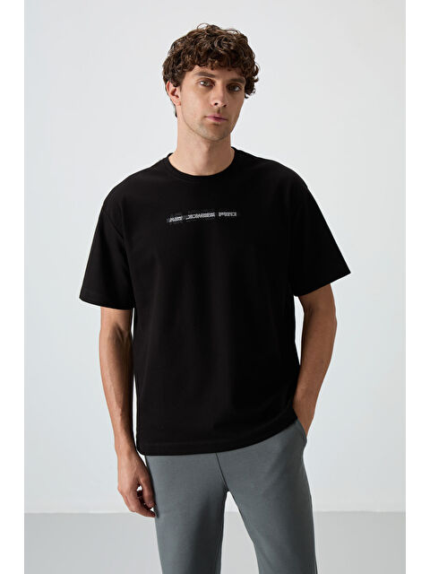 Air Jones Siyah Pamuklu Kalın Yüzeyi Dokulu  Fit  Baskılı Erkek Tişört - 88365 - S000160674-19351