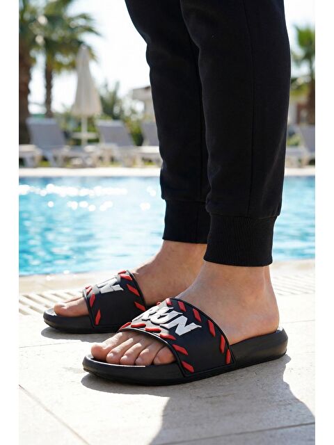 Gezer Erkek Yazlık Run PU Islak Zemine Uygun Ev Banyo Bahçe Havuz Terlik