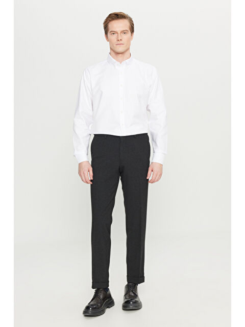 Altınyıldız Classics Erkek Siyah Slim Fit Dar Kesim Gofre Desenli Beli Gizli Lastikli Yan Cep Klasik Pantolon - S000435385-19351