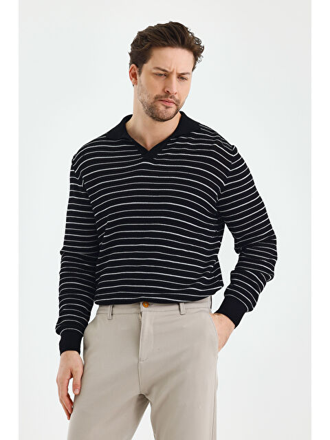 Tarz Cool Erkek Patlı Slim Fit Çizgi Detaylı Uzun Kollu Polo Yaka Triko Kazak - S000314968-19351