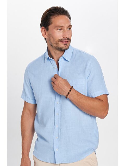 TUDORS Erkek Regular Fit Klasik Kesim %100 Pamuk Keten Doku Cepli Mavi Gömlek