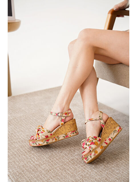 Daxtors D02019 Günlük Kadın Klasik Dolgu Topuklu Ayakkabı - S000386073-20045