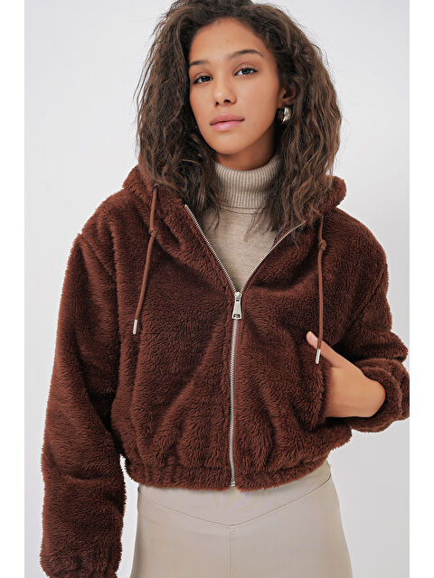 Bigdart 5193 Kapüşonlu Pelüş Crop Ceket   Kahverengi - S000290849-19413