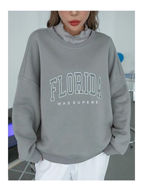 Trendseninle Kadın Gri Florida Baskılı Oversize Sweatshirt - S000107309-20600