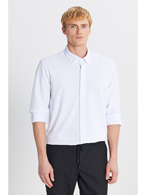 AC&Co / Altınyıldız Classics Erkek Beyaz Pamuklu Tailored Slim Fit Dar Kesim Düğmeli Yaka Örme Gömlek - S000471553-20063