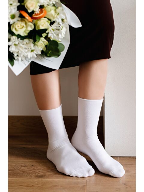 FORWENA 3’lü Paket Beyaz Modal Lastiksiz Dikişsiz Kadın Soket Çorap 36-41 - S000339957-20063
