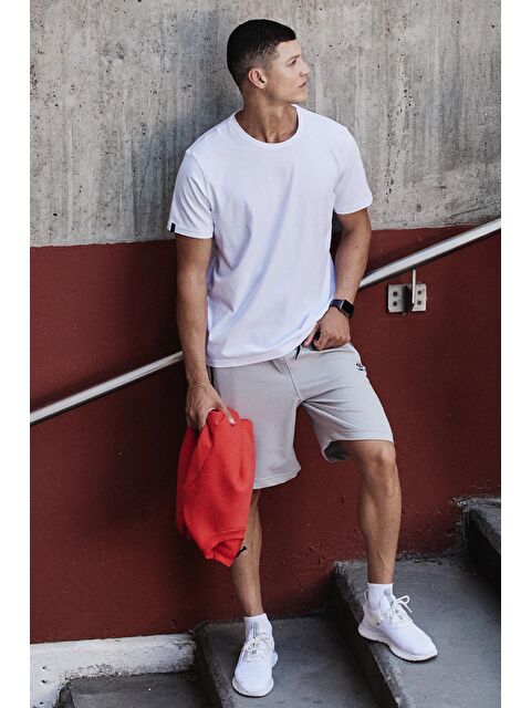 Tommylife Beyaz Erkek Basic Kısa Kol Standart Kalıp Bisiklet Yaka Tişört - 87911 - S000027112-20063