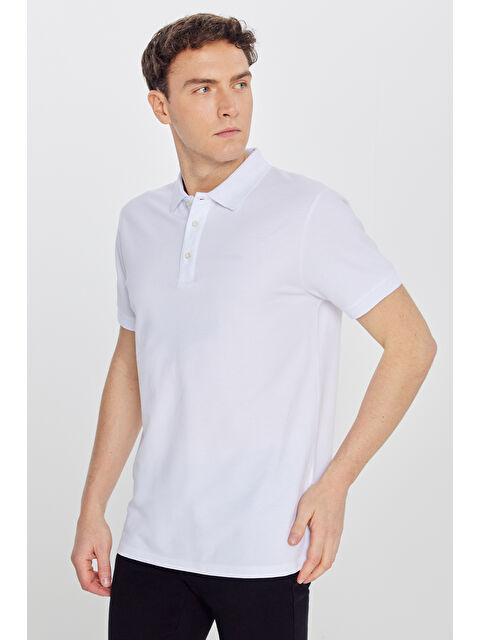 AC&Co / Altınyıldız Classics Erkek Beyaz Slim Fit Dar Kesim Polo Yaka %100 Pamuk Kısa Kollu Tişört