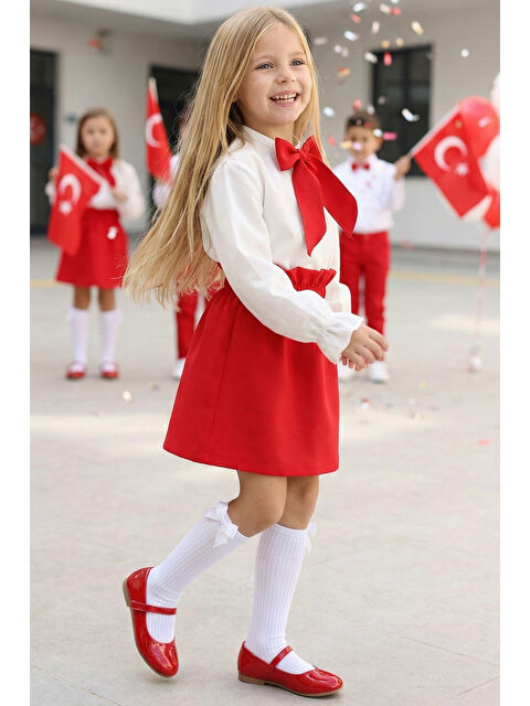 Parla Kids Kız Çocuk Parla Uzun Kollu Kırmızı Etek Ekru Bluz Fular Takım 23 Nisan Gösteri Kıyafeti - S000473306-20045
