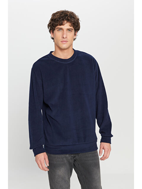 AC&Co / Altınyıldız Classics Erkek Lacivert Standart Fit Normal Kesim Bisiklet Yaka Sweatshirt Polar - S000435389-21164