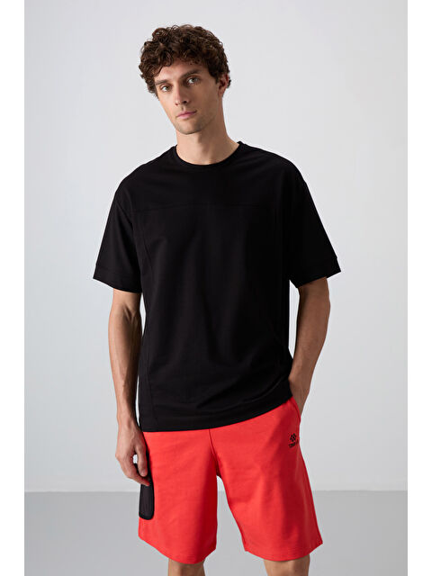 Tommylife Siyah Pamuklu Kalın Yumuşak Dokulu Oversize Fit Basic Erkek Tişört - 88349 - S000157015-19351