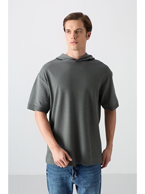 Tommylife Haki Pamuklu Kalın Yüzeyi Dokulu Oversize Fit Basic Erkek Tişört - 88335 - S000157038-18547