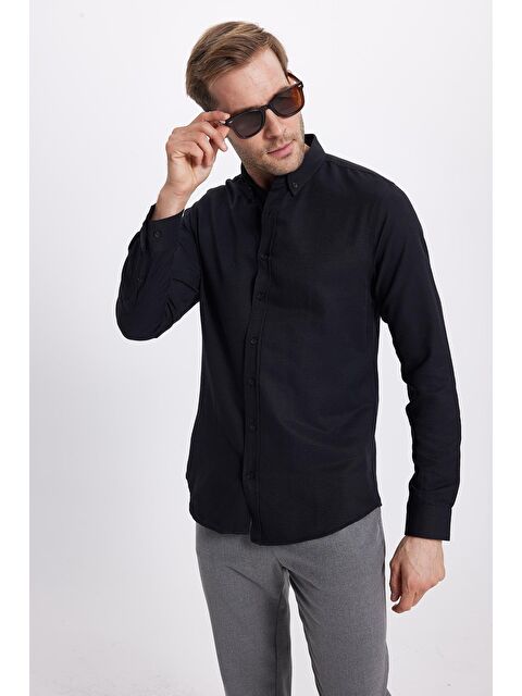 TUDORS Erkek Slim Fit Dar Kesim Uzun Kollu Pamuklu Oxford Doku Kolay Ütü Siyah Düğmeli Yaka Gömlek - S000200141-19351